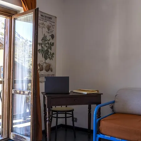 Aparthotel Claviere קלאבייר