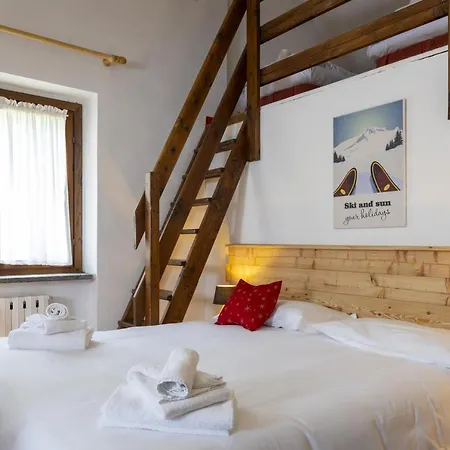 Aparthotel Claviere Апарт-отель *
